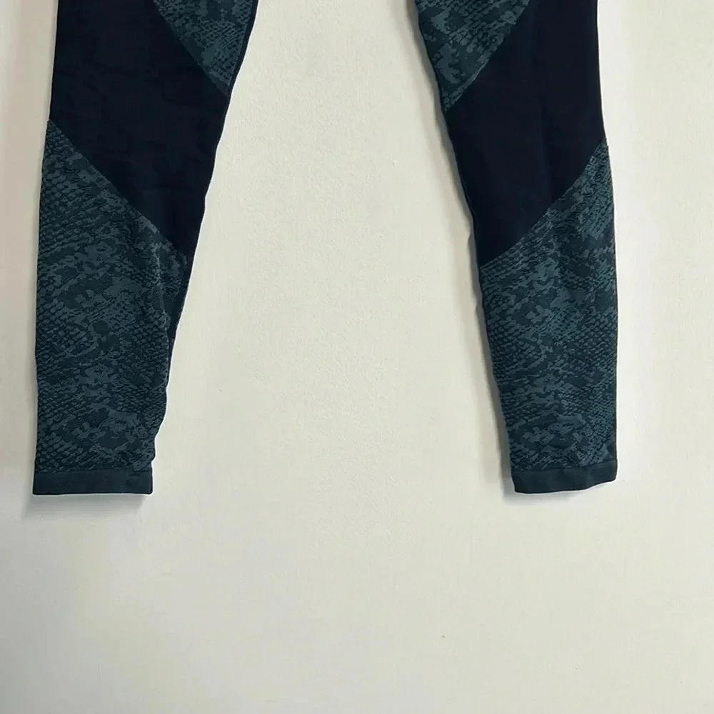 Joy Lab Snake Skin Print Leggings Women's L Fold‎ Over Waist Athleisure Athletic